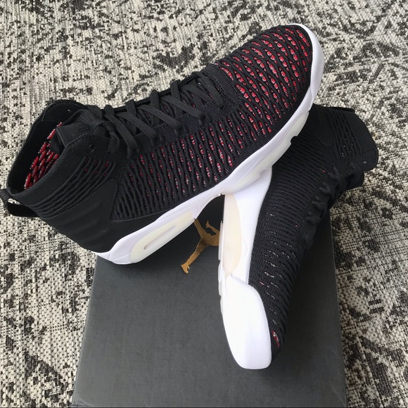 jordan flyknit elevation 23 black and red